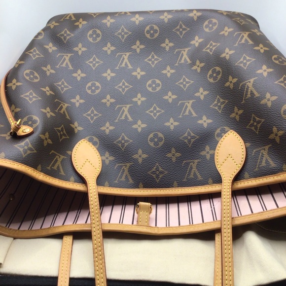 Louis Vuitton Never Full MM, EUC, With Pouch, Limited Edition Pink - Picture 5 of 16